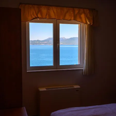 Royal Sea Panorama * Komarna