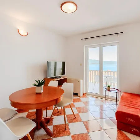 Pensionat Royal Sea Panorama Komarna